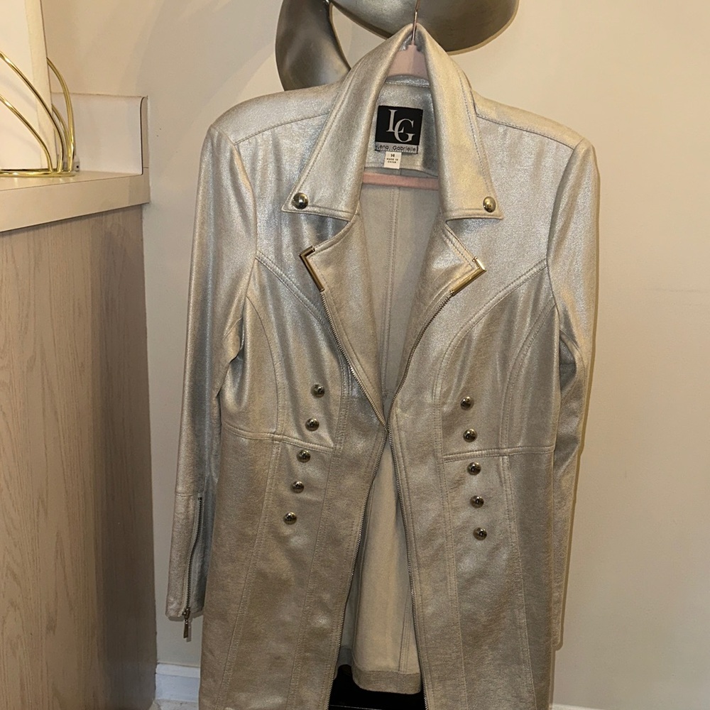 LG Women's Metallic Silver Blazer